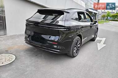 Позашляховик / Кросовер Zeekr 7X 2025 в 