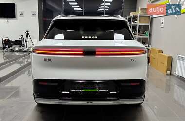 Внедорожник / Кроссовер Zeekr 7X 2025 в 