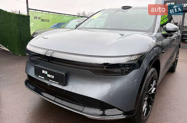 Позашляховик / Кросовер Zeekr 7X 2025 в 