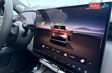 Позашляховик / Кросовер Zeekr 7X 2025 в 