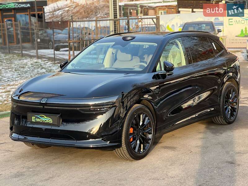 Позашляховик / Кросовер Zeekr 7X 2024 в 