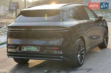 Позашляховик / Кросовер Zeekr 7X 2024 в 