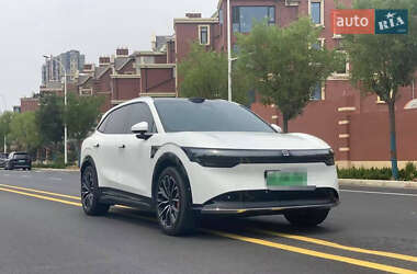 Zeekr 7X 2025