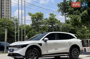 Позашляховик / Кросовер Zeekr 7X 2025 в 