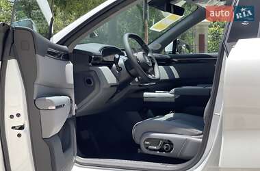 Позашляховик / Кросовер Zeekr 7X 2025 в 