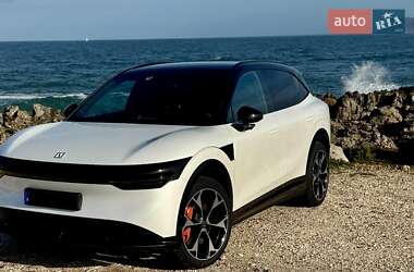 Внедорожник / Кроссовер Zeekr 7X 2025 в Киеве