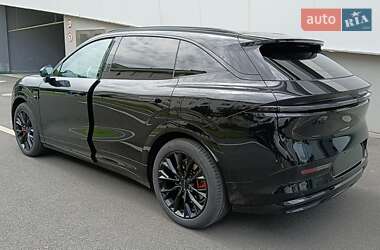 Внедорожник / Кроссовер Zeekr 7X 2025 в 