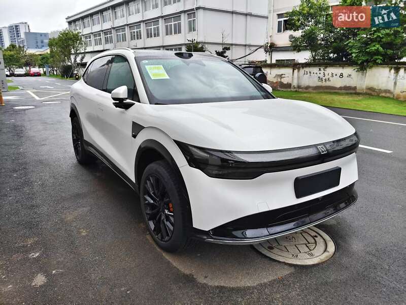 Zeekr 7X 2025