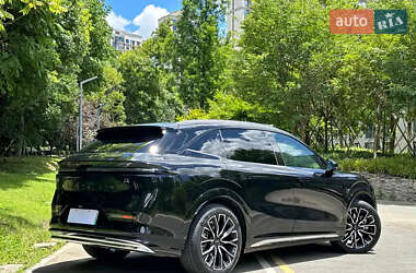 Внедорожник / Кроссовер Zeekr 7X 2025 в 
