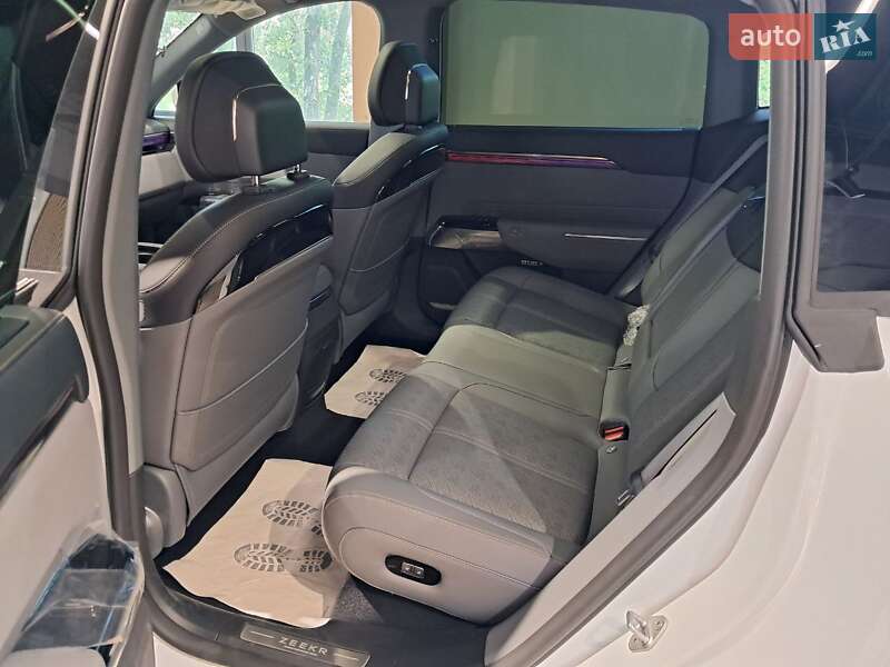 Внедорожник / Кроссовер Zeekr 7X 2025 в Киеве
