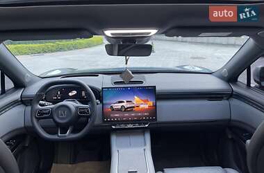 Позашляховик / Кросовер Zeekr 7X 2024 в 