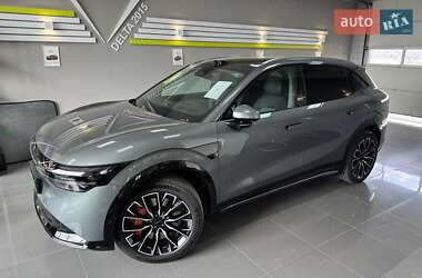 Позашляховик / Кросовер Zeekr 7X 2025 в 