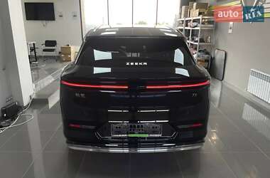 Позашляховик / Кросовер Zeekr 7X 2025 в 