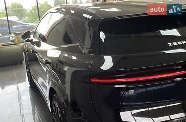 Позашляховик / Кросовер Zeekr 7X 2025 в 