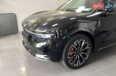 Позашляховик / Кросовер Zeekr 7X 2025 в 