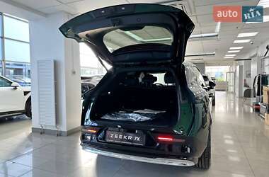 Позашляховик / Кросовер Zeekr 7X 2025 в 