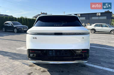 Внедорожник / Кроссовер Zeekr 7X 2025 в 