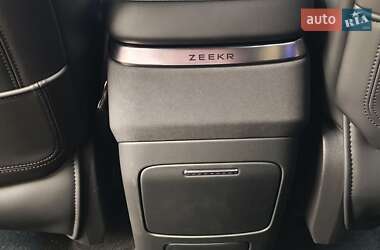 Позашляховик / Кросовер Zeekr 7X 2025 в 