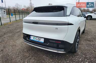 Позашляховик / Кросовер Zeekr 7X 2025 в 
