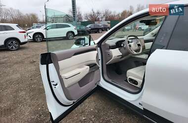 Позашляховик / Кросовер Zeekr 7X 2025 в 
