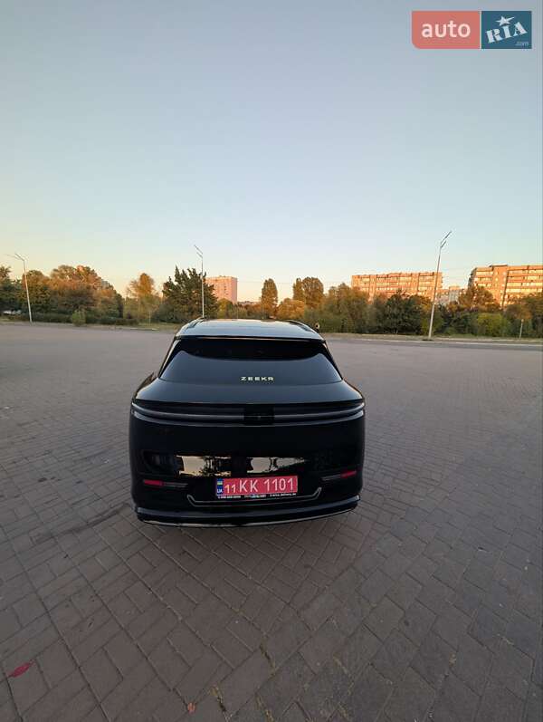 Позашляховик / Кросовер Zeekr 7X 2024 в Києві