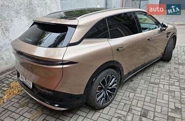 Внедорожник / Кроссовер Zeekr 7X 2025 в 