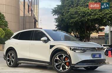 Внедорожник / Кроссовер Zeekr 7X 2025 в 