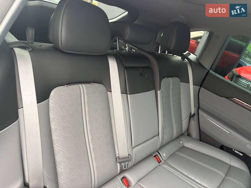 Внедорожник / Кроссовер Zeekr 7X 2025 в Киеве