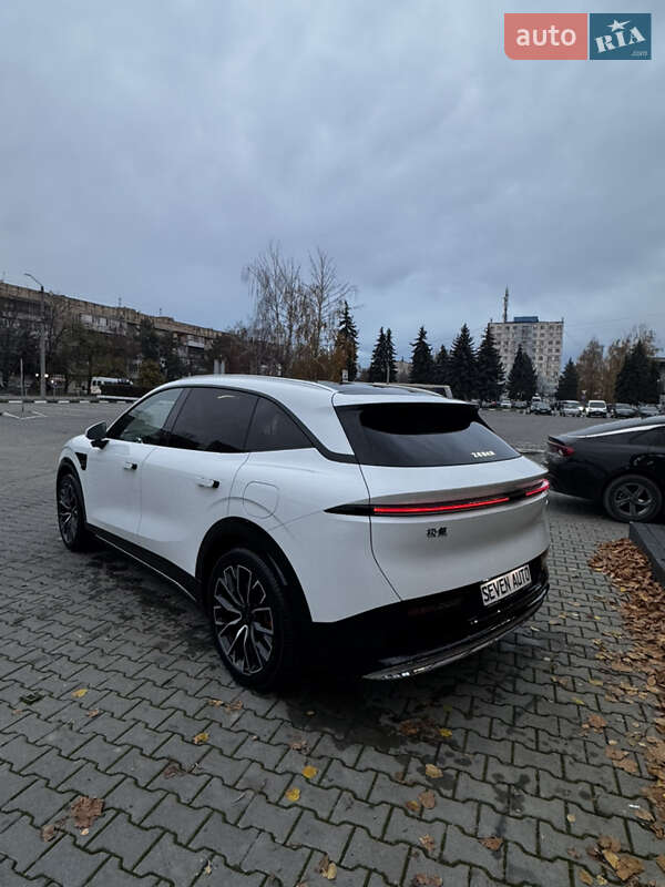 Внедорожник / Кроссовер Zeekr 7X 2025 в Черновцах фото 9 Внедорожник / Кроссовер Zeekr 7X 2025 в Черновцах