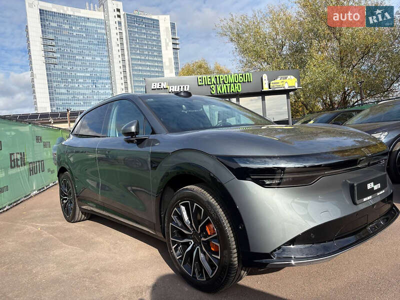 Внедорожник / Кроссовер Zeekr 7X 2025 в Киеве