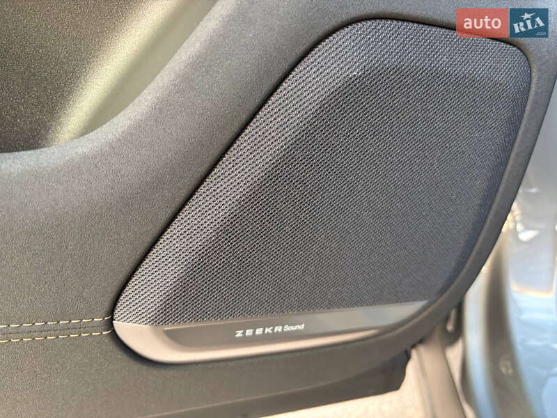 Внедорожник / Кроссовер Zeekr 7X 2025 в Киеве