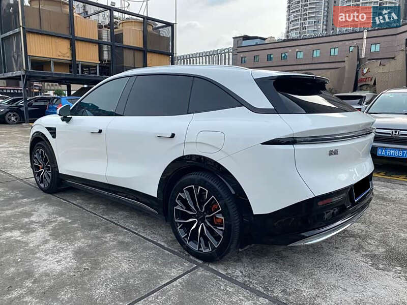 Позашляховик / Кросовер Zeekr 7X 2024 в Києві