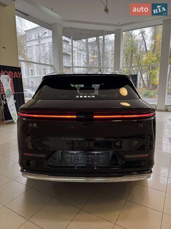 Позашляховик / Кросовер Zeekr 7X 2024 в Дніпрі