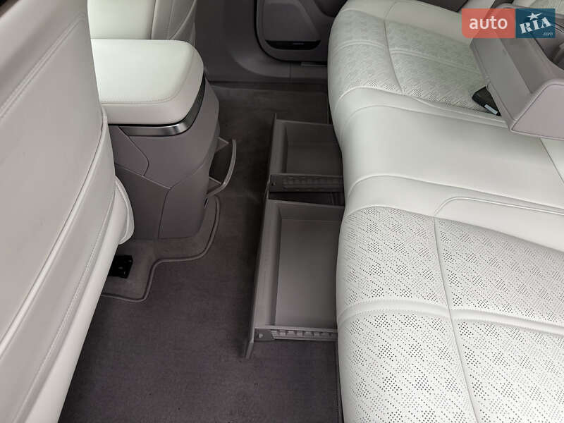 Внедорожник / Кроссовер Zeekr 7X 2025 в Ирпене