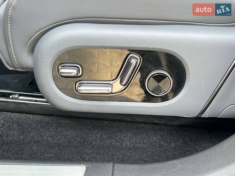 Позашляховик / Кросовер Zeekr 7X 2024 в Києві