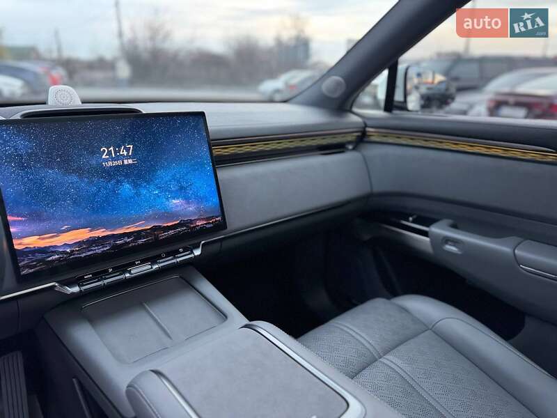 Внедорожник / Кроссовер Zeekr 7X 2024 в Киеве