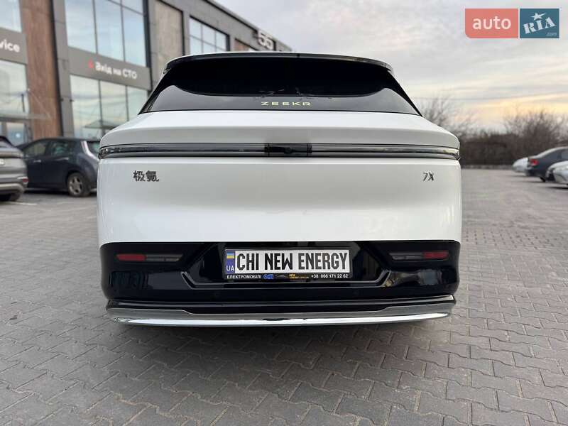 Внедорожник / Кроссовер Zeekr 7X 2024 в Киеве