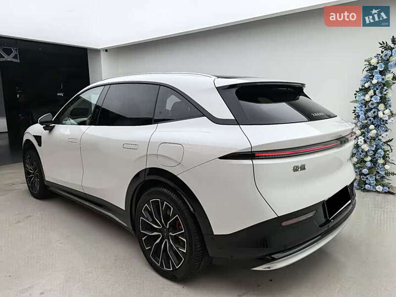 Позашляховик / Кросовер Zeekr 7X 2024 в Києві