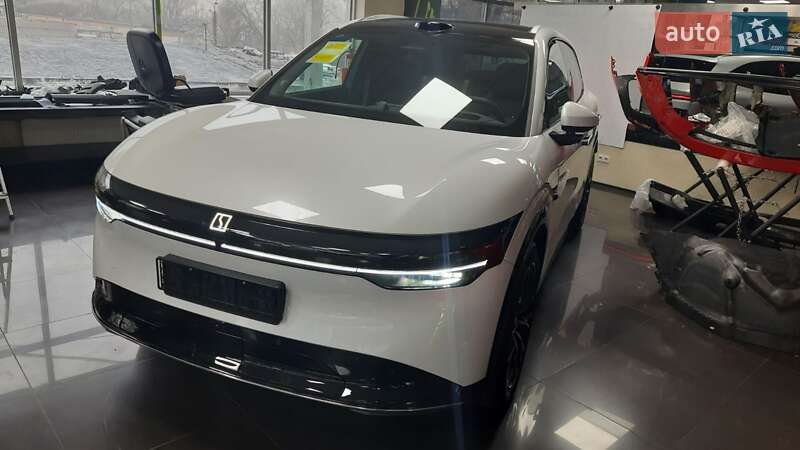 Внедорожник / Кроссовер Zeekr 7X 2025 в Киеве фото 2 Внедорожник / Кроссовер Zeekr 7X 2025 в Киеве