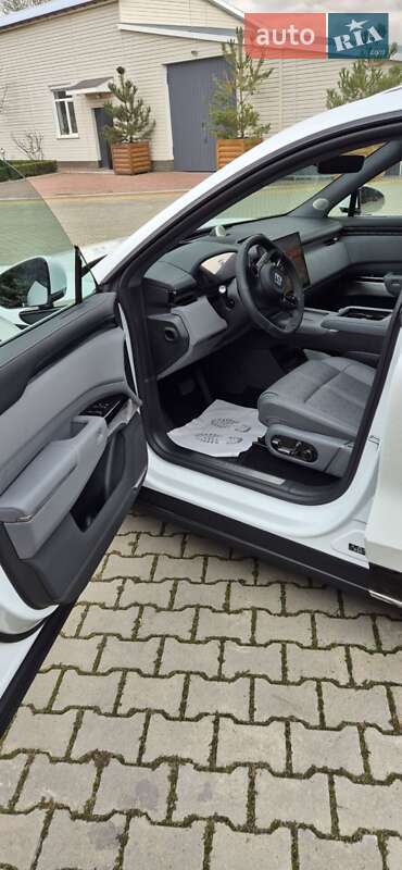 Внедорожник / Кроссовер Zeekr 7X 2025 в Умани