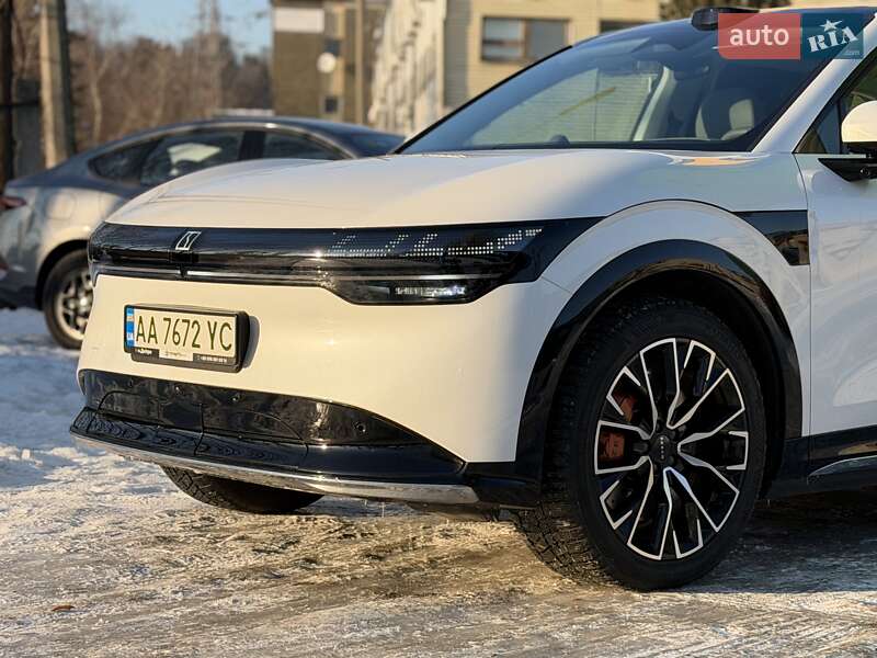 Внедорожник / Кроссовер Zeekr 7X 2024 в Киеве