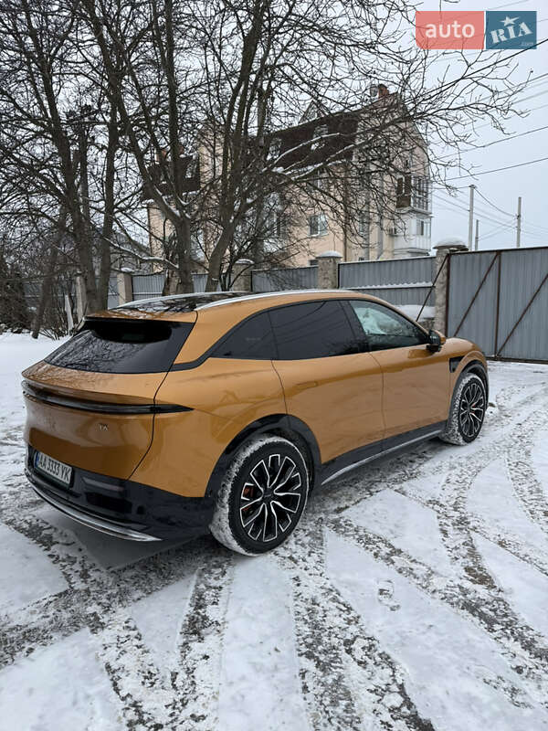 Позашляховик / Кросовер Zeekr 7X 2024 в Києві