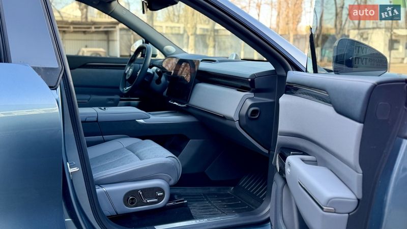 Внедорожник / Кроссовер Zeekr 7X 2025 в Киеве