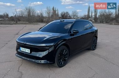 Позашляховик / Кросовер Zeekr 7X 2024 в Києві