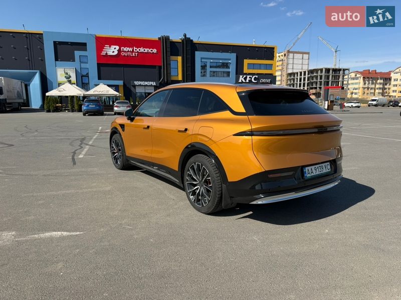 Позашляховик / Кросовер Zeekr 7X 2024 в Києві