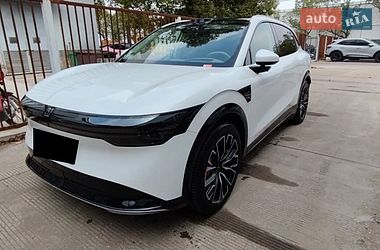 Внедорожник / Кроссовер Zeekr 7X 2024 в Киеве