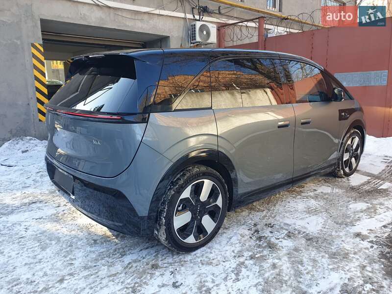 Минивэн Zeekr Mix 2024 в Днепре