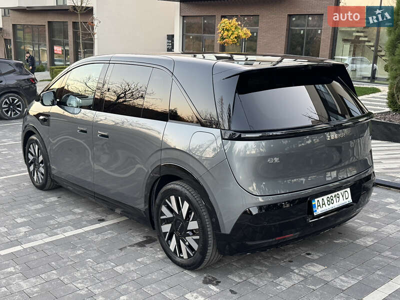 Мінівен Zeekr Mix 2024 в Ужгороді фото 16 Мінівен Zeekr Mix 2024 в Ужгороді