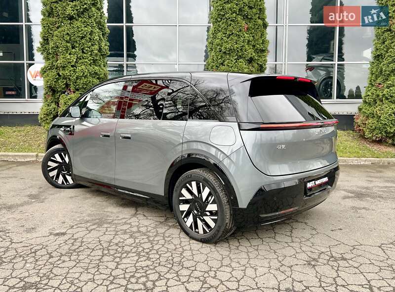 Мінівен Zeekr Mix 2024 в Києві