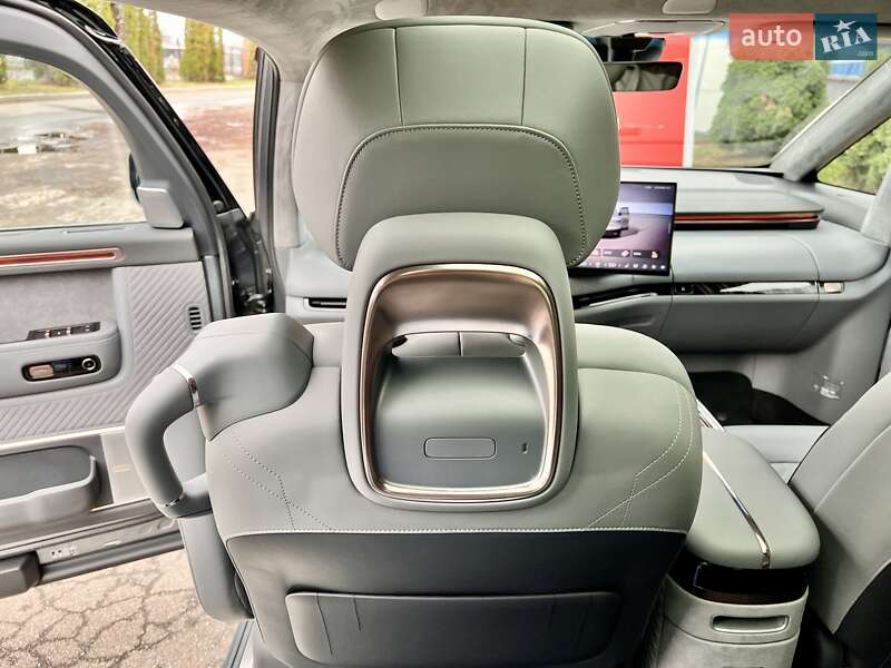 Мінівен Zeekr Mix 2024 в Києві